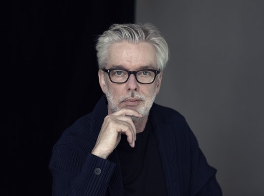(c) Felix Broede